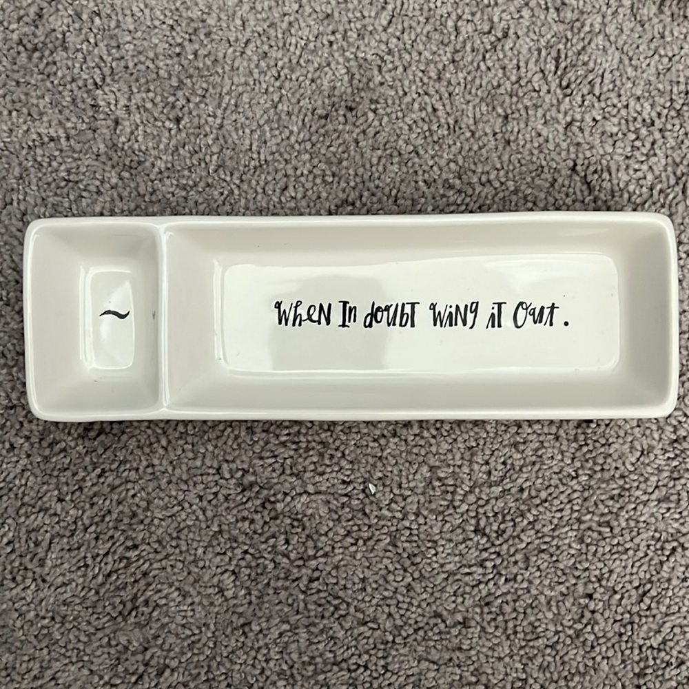Rae Dunn Wing Tray